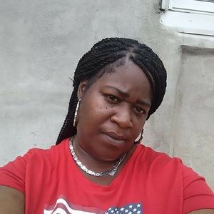 Meet your Posher, Keisha